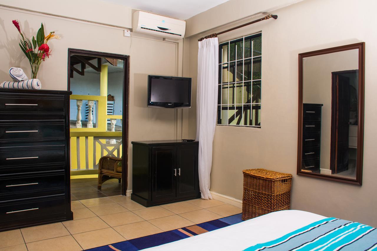 Heavenly Suites La Feuillet Exterior foto