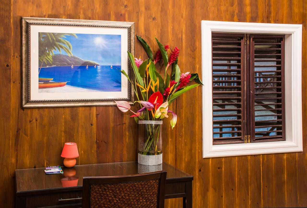 Heavenly Suites La Feuillet Exterior foto